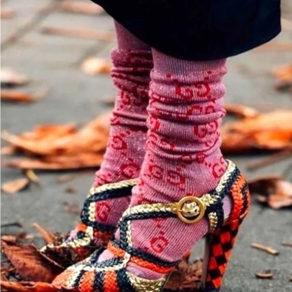 Gucci Chic Pink Patterned Socks COMES WITH BOX - Picture 7 of 8